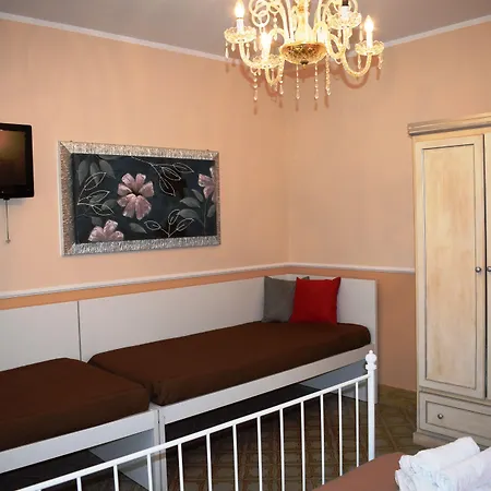 Guest house Dimora Annulina 3*